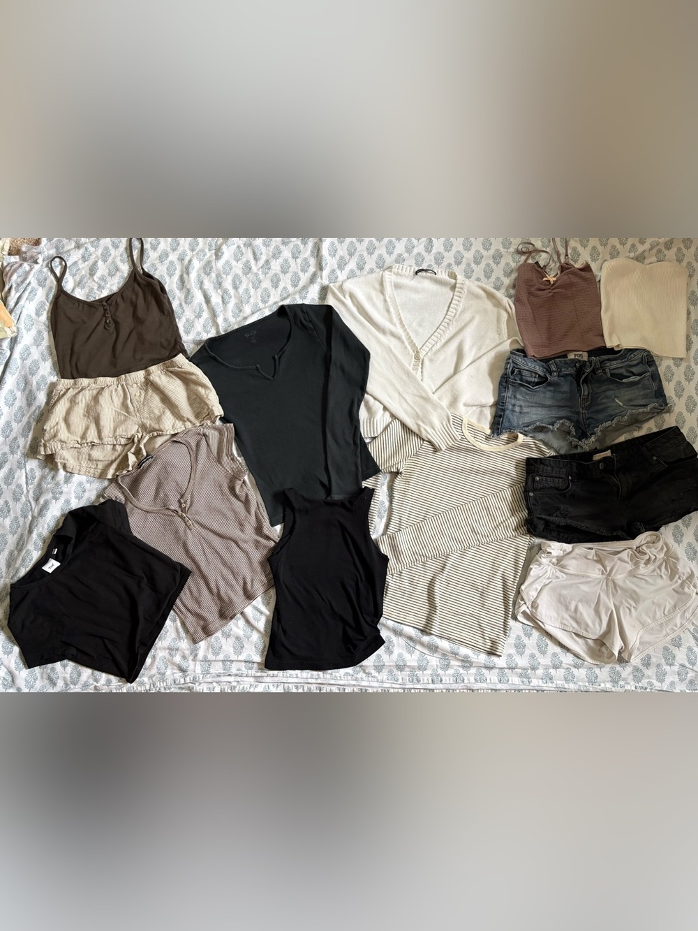 Lot of Brandy Melville and other brands $30 for all